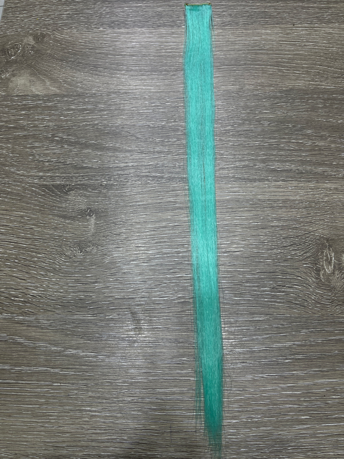 خصلة شعر كليب صغير - أخضر متوسط