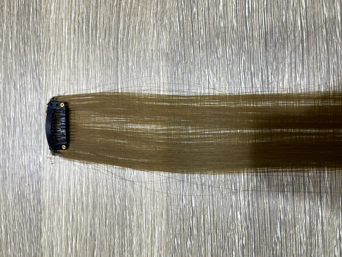 خصلة شعر كليب صغير - بني فاتح صريح